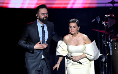 Petar Grašo, Nina Badrić