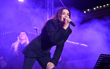 Severina nastupila u Samoboru - 1