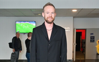 Saša Lozar, Dora 2024