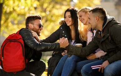 Stručnjak otkrio navike koje tjeraju ljude da vas ne vole! Bolje ih je izbjegavati