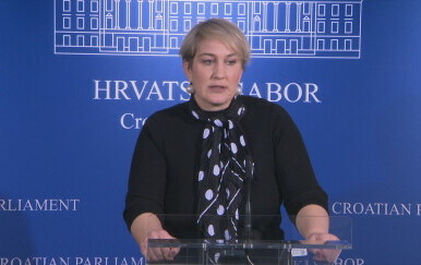 Splitska policija primila prijavu zbog prijetnji gradonačelnici Supetra