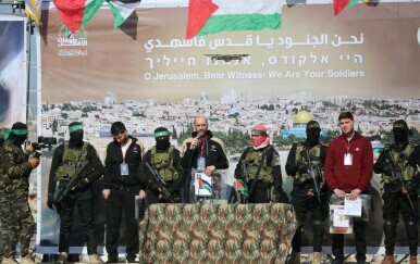 Hamas oslobodio još trojicu taoca - 5