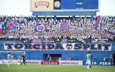 Torcida na Maksimiru