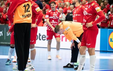 Hrvatsku poharala viroza uoči utakmice za broncu: Kuzmanović povraćao cijelu noć!