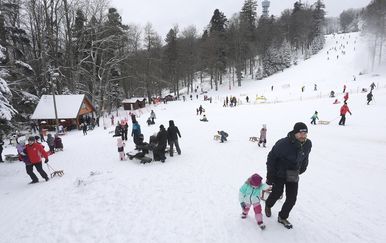 Neizvjesna budućnost hrvatskih skijališta: snijega sve manje, sezone sve kraće