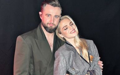 Matija Cvek objavio je rijetke zajedničke fotografije sa suprugom Miriam