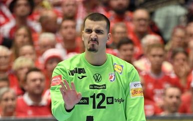 Matej Mandić nakon pobjede ušutkao deset tisuća Danaca koji su nas silno vrijeđali!