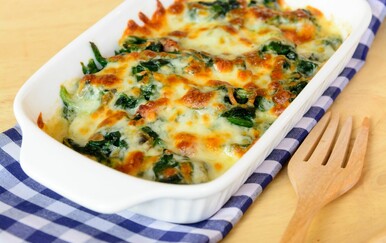 Zapečeni špinat s tikvicama: Naizgled skromno jelo koje će vas raspametiti bogatstvom okusa