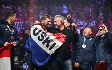 Thompson odgovorio Tomaševiću: "Demantiram neistinite i zlonamjerne informacije"