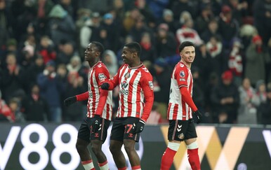 VIDEO Sunderland razbio Burnley u derbiju povratnika