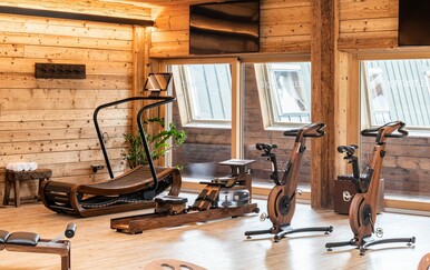 Fitness bez kompromisa: Oprema koja trenira tijelo i uljepšava interijer