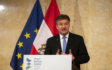 Miroslav Lajčak priznaje pogrešku, ali odbacuje bilo kakvu krivnju.