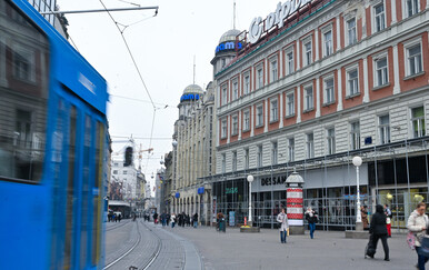Detalji dramatične krađe u centru Zagreba: Lopov ozlijedio radnicu, ona potrčala za njim