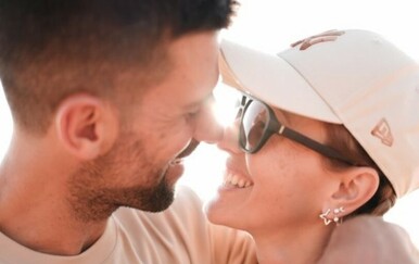 Ovakve ih rijetko viđamo: Jelena Đoković dirnula objavom posvećenom Novaku