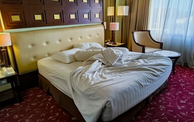 Nered u hotelskoj sobi