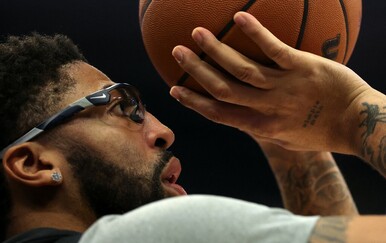 NBA: Anthony Davis u velikom tradeu prešao iz Dallasa u Washington!
