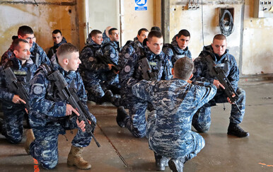 Budući marinci na uvježbavanju zračnog desanta - 1