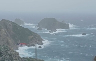 Olujno jugo uzrokovalo poplave u Dalmaciji i na otocima