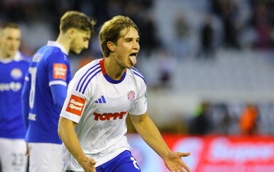 UŽIVO HAJDUK - SLAVEN BELUPO: Pukštas i Brajković za komotnu prednost Bijelih