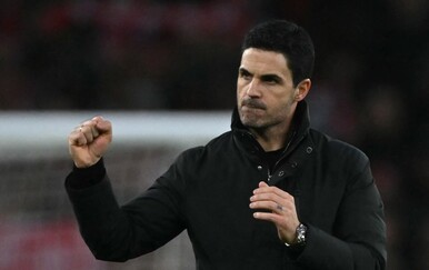 VIDEO Arsenal uvjerljiv na domaćem terenu, Aston Villa novim kiksom sve dalje od borbe za vrh