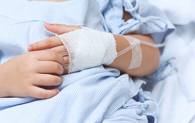 Tužba: ICE bolesnu 18-mjesečnu djevojčicu vratio u pritvor, oduzeti joj lijekovi