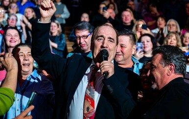 Mladen Grdović proslavio 45 godina karijere spektaklom od tri sata