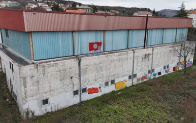 Nacistički simboli na dvorani u Rijeci: Oglasila se gradonačelnica