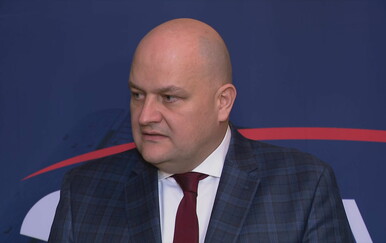 Nedjeljom trgovine neće raditi, potvrđeno je