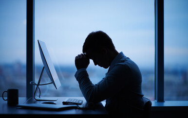 Razvoj AI-a uzima svoj danak: Zaposlenici imaju zdravstvenih problema, izgaraju i nemaju vremena za obitelj