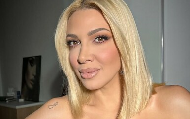 Milica Todorović objavila fotografiju sina i viđena prvi put nakon porođaja