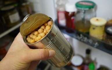 3 jednostavna jela s visokim udjelom proteina koja možete napraviti s konzervom slanutka