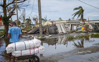 Ciklon na Madagaskaru usmrtio najmanje 20 ljudi i ostavio tisuće bez doma