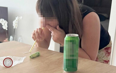 Provjereno u posjedu fotografija na kojima liječnica hitne medicine šmrče kokain!