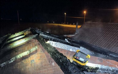 U požaru u Slatini izgorio gospodarski objekt