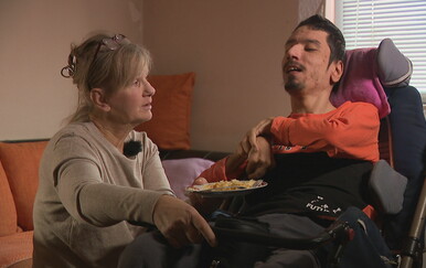 Država daje, ali komplicira: Roditelji djece s invaliditetom ogorčeni