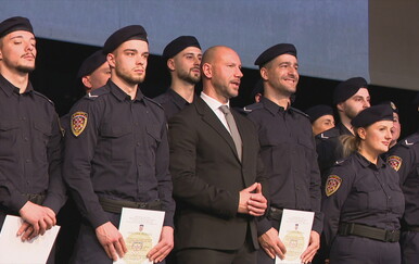 Prisegnuli novi čuvari, ali nedostaju ih još stotine: "Činjenica je da imamo višak zatvorenika, od toga ne bježimo"