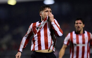 VIDEO Athletic Bilbao preokretom slavio u Oviedu: Golčina Jauregizara kroz ozljedu