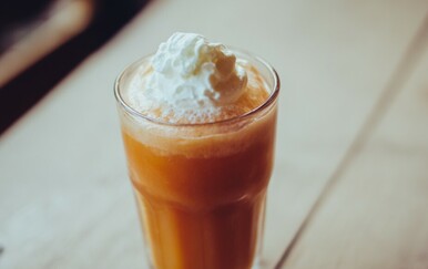 Sjećate li se ovih pića? Suhi cappuccino, fiftić, kompletić i kultni gusti sa šlagom