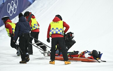 VIDEO Stravičan pad na ZOI-u: 18-godišnji Elias Lajunen teško stradao u kvalifikacijama
