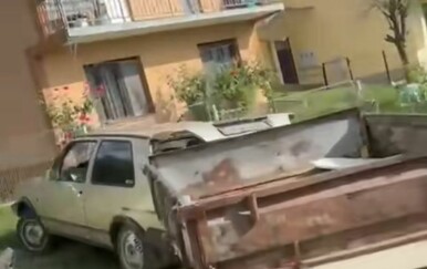 Samo u susjedstvu: Pokazao novu kuku na Golfu, snimka nasmijala cijelu regiju