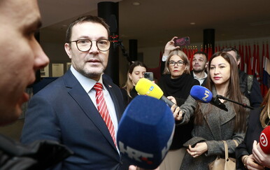 Pljušte reakcije na "glazbenu krizu": "Plenković se valja u blatu, a ova stranka je dobrodošla u histeričnu ljevicu"