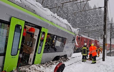 Vlak iskočio iz tračnica u Švicarskoj