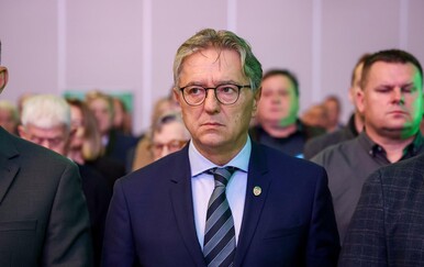 Šef HSS-a kritizirao Dabrino pjevanje ustaških pjesama