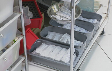 Alarmantno stanje na otoku: Nemaju čak ni igle za vađenje krvi, ostali i bez ginekologa