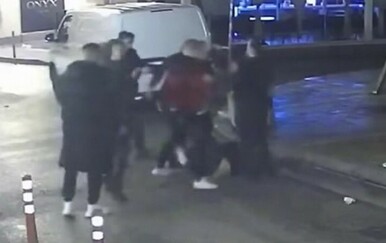 Brutalno pretučeni maloljetnik u Rijeci opet završio u bolnici