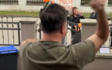 Pogledajte kako su drugoplasiranu metal grupu s Dore dočekali obitelj i prijatelji!