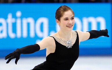 Isabeau Levito u kostimu inspiriranom Audrey Hepburn