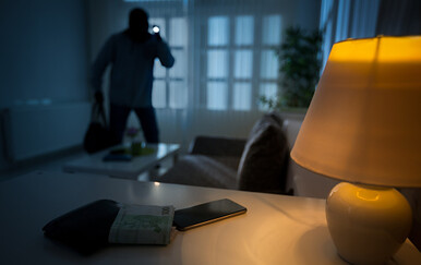 Dubrovačka policija uhitila muškarca koji je ušao u stan dok je obitelj gledala TV