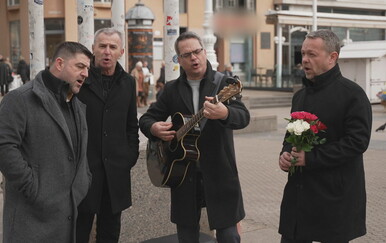 40 godina klape Cambi! Pjevali prolaznicima u centru Zagreba