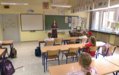 Upisi u prvi razred krenuli, broj odgoda raste, prošle godine odgođeno preko 4600 djece